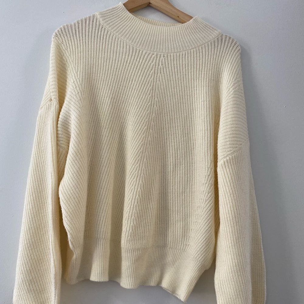 Elodie Sweater Size L